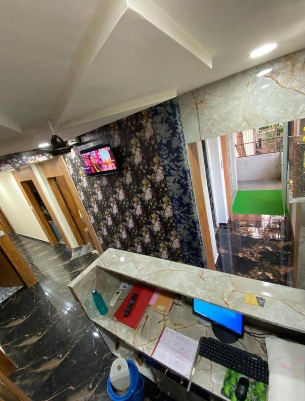 Hotel Kings Villa Ahmedabad Exterior photo